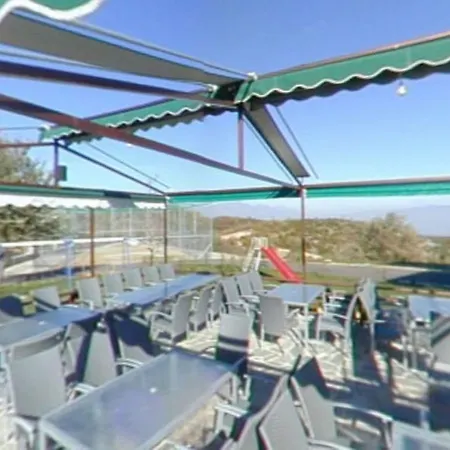 Ξενοδοχείο Kerasia Chalet 3*